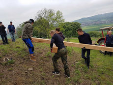 Arbeiten auf dem Hasunger Berg (Foto: Ilona Schmand)